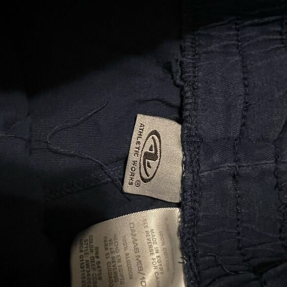 7 pairs of shorts, sz med, EUC. Champion, Danskin now and forever - Picture 7 of 8